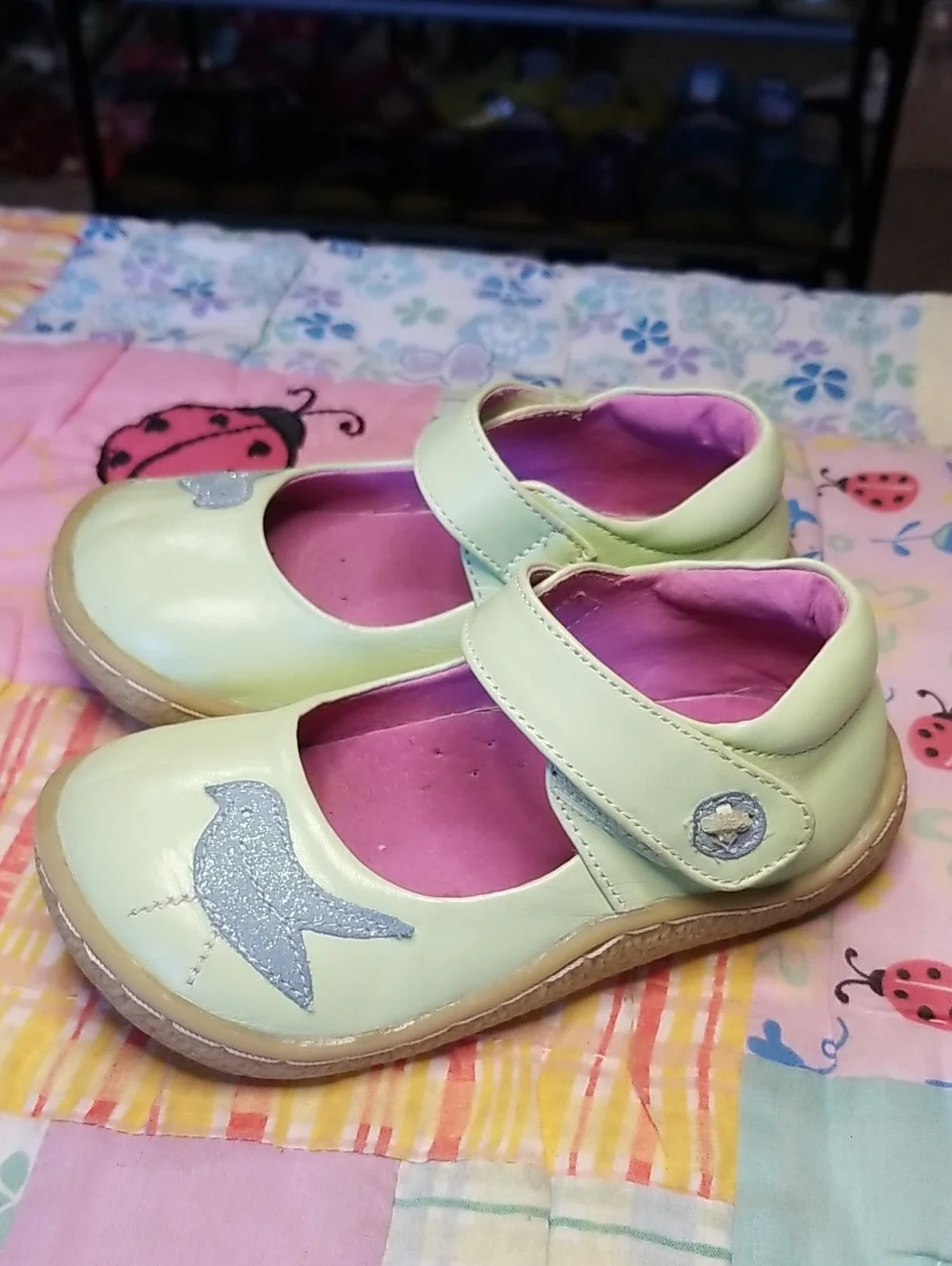 Livie & Luca Mint Green Leather Mary Janes with Blue Glitter Bird Size 7 Pio Pio